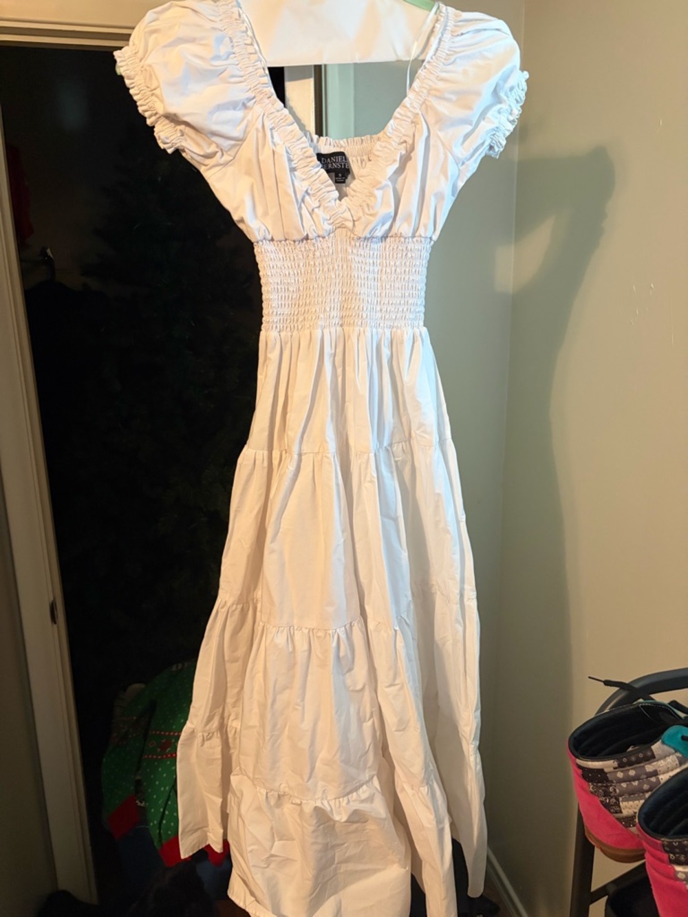 WEWOREWHAT White Smocked Waist Puff Sleeve Midi Dress